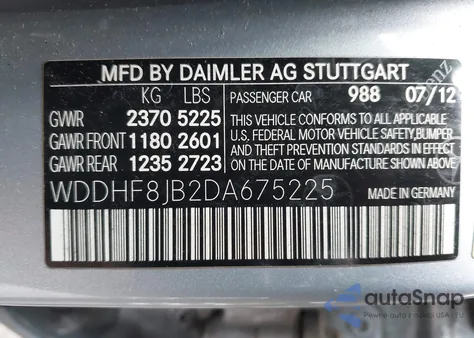 2013 Mercedes-Benz E 350 4Matic из США, поврежденный, VIN WDDHF8JB2DA675225